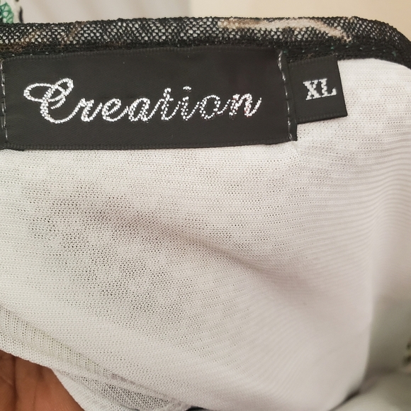 Creation | Green  & white tunic Blouse - Picture 7 of 8